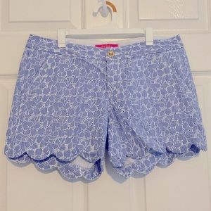 Lilly Pulitzer size 4, 5 inch inseam buttercup shorts, nautical print